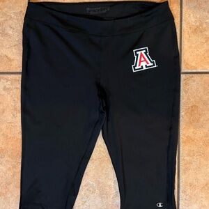 Champion Powertrain Black U of A Workout Capri Length Fitted Pants/ Leggings XL
